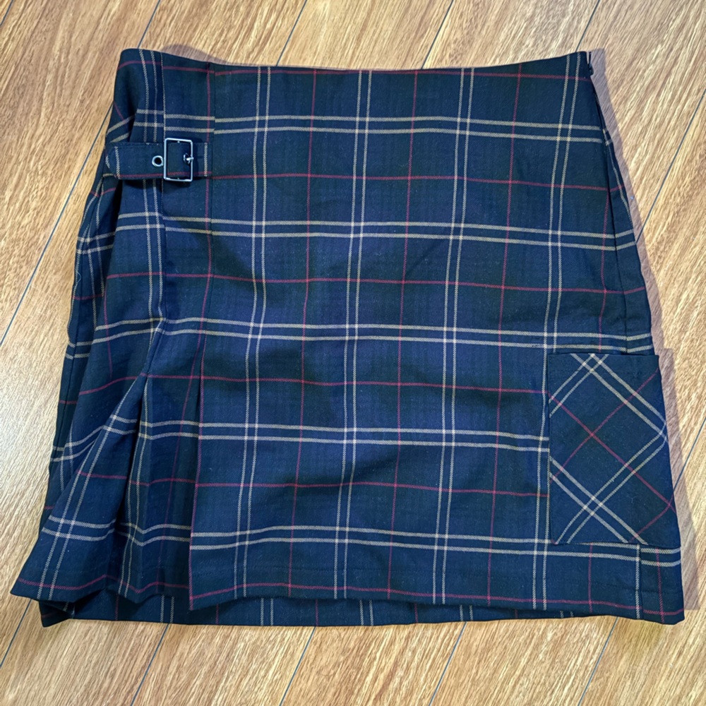 Plaid Skirt with Pleat & Buckle Detail